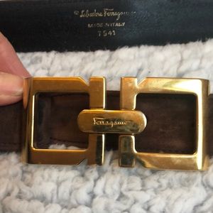 Brown suede Ferragamo belt